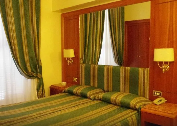 Raeli Siracusa Otel