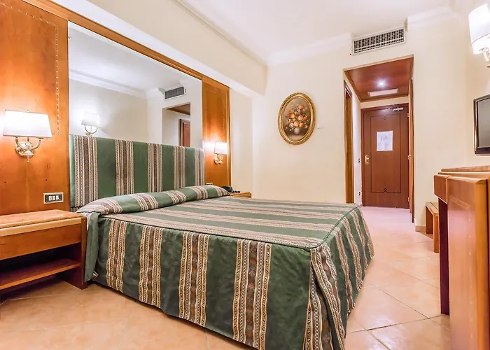 Otel Raeli Siracusa 3*