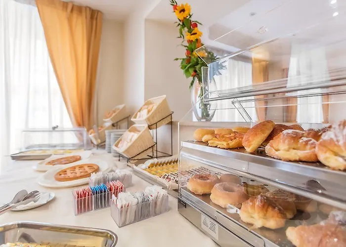 Raeli Siracusa Otel Roma